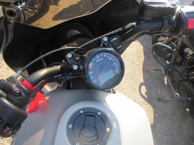 USED 2023 INDIAN MOTORCYCLE SCOUT BOBBER ABS 49ST Image 7