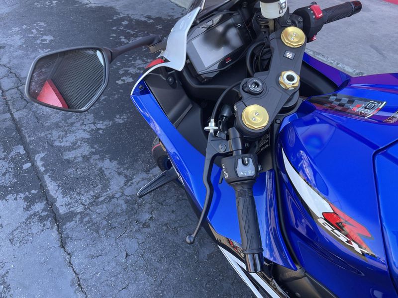 New 2027 Suzuki GSX-R1000 40TH ANNIVERSARY EDITION Image 16