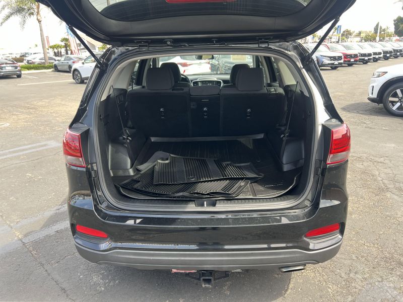 2019 Kia Sorento LXImage 21