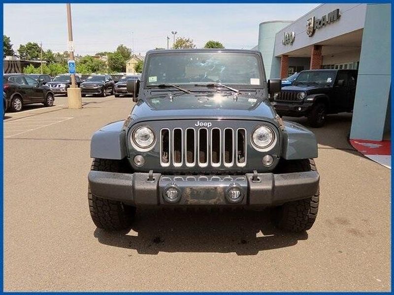 2017 Jeep Wrangler Unlimited SaharaImage 3