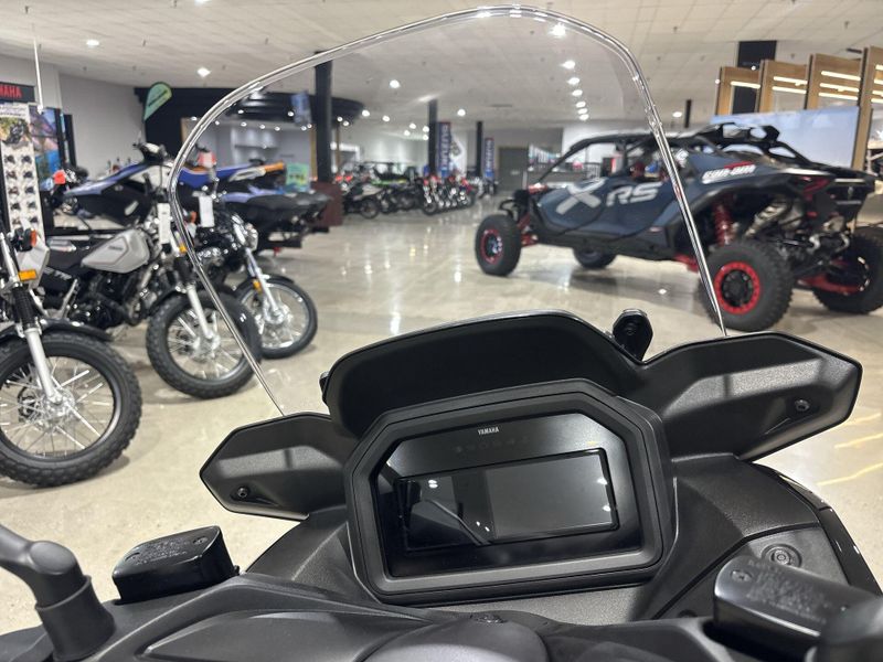 New 2026 Yamaha Xmax Image 18