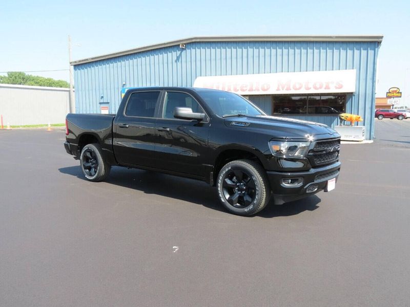 2023 RAM 1500 Tradesman Crew Cab 4x4 5