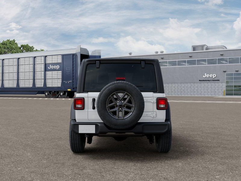 New 2026 Jeep Wrangler 4-door Sport SImage 7