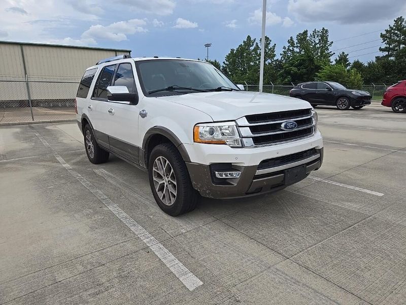 2017 Ford Expedition King RanchImage 2