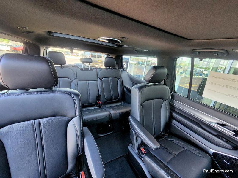 2026 Jeep Grand Wagoneer Limited Reserve 4x4