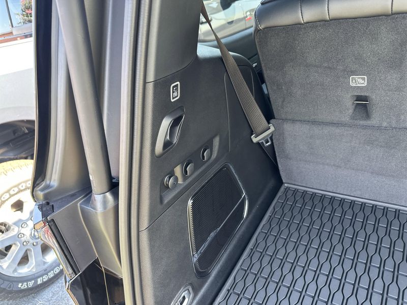 2025 Jeep Wagoneer Overland 4x4Image 15