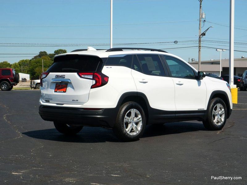 Used 2023 GMC Terrain SLE