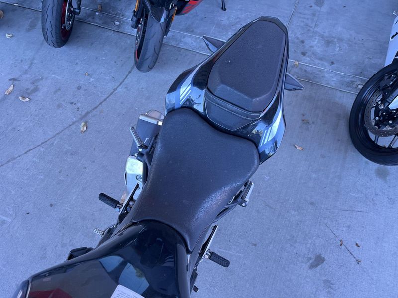 Used 2022 Kawasaki Z900 ABS Image 12