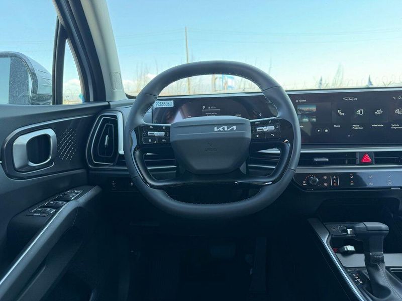 New 2026 Kia Sorento LXImage 17