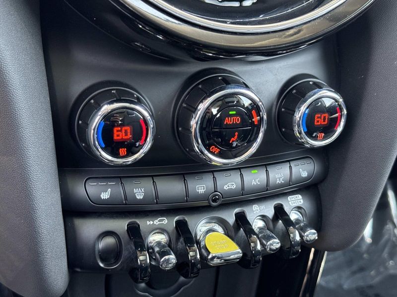 Used 2023 MINI Hardtop 2 Door Cooper SE FWD