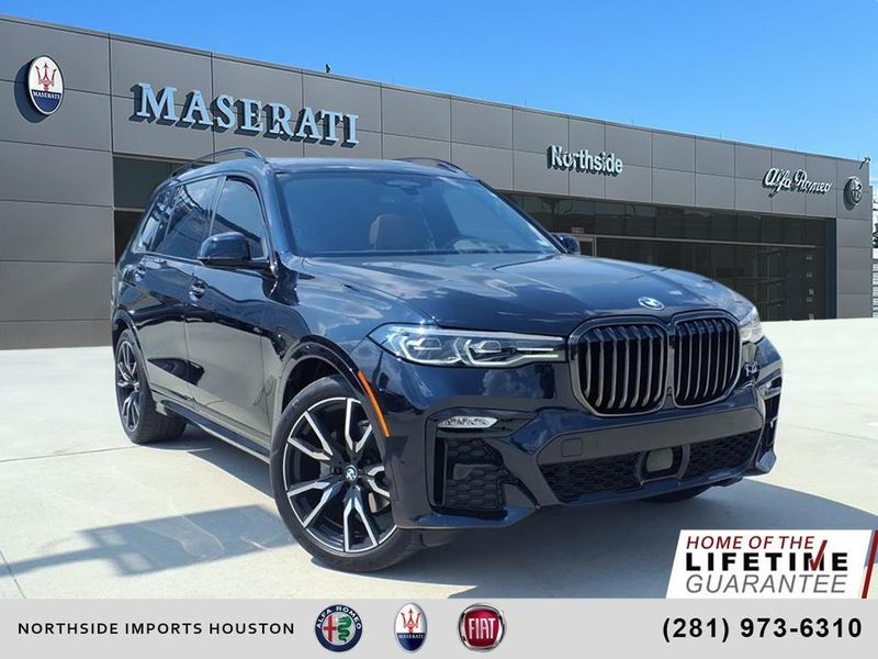 Used 2022 BMW X7 xDrive40iImage 1