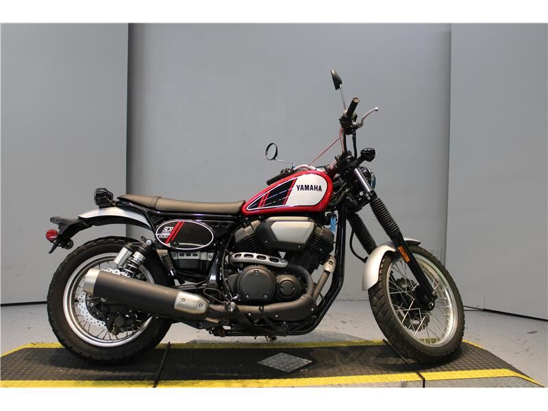 Used 2017 Yamaha SCR950 Image 1