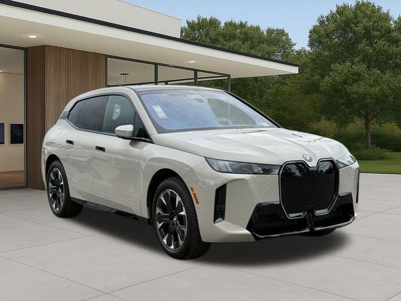 New 2026 BMW iX xDrive45Image 6
