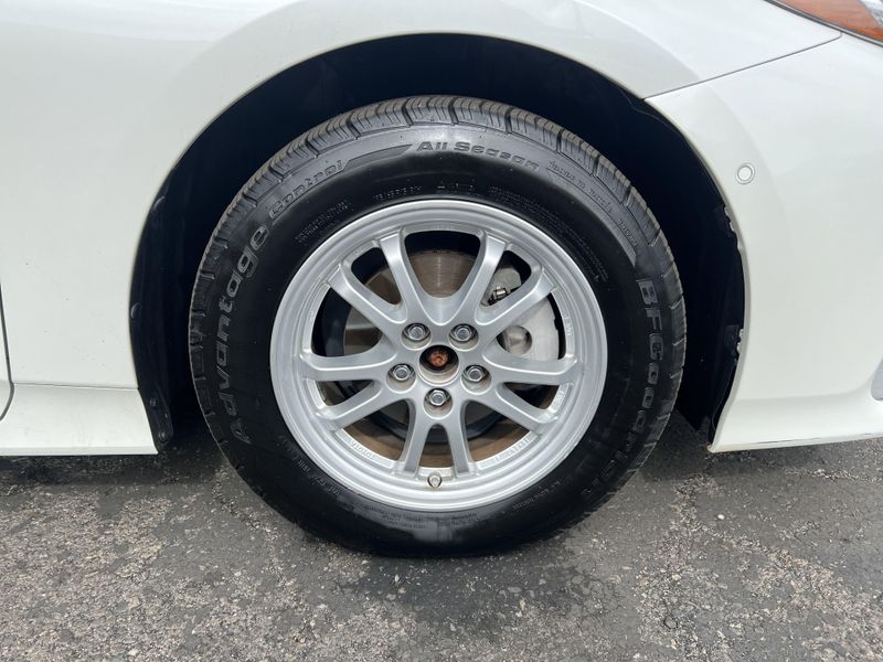2019 Toyota Prius Prime PlusImage 35