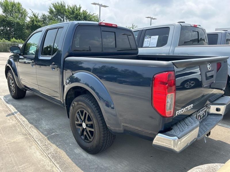 2019 Nissan Frontier SVImage 4
