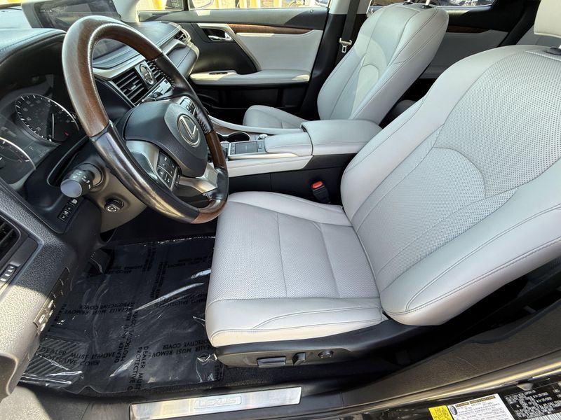 2022 Lexus RX 350LImage 20