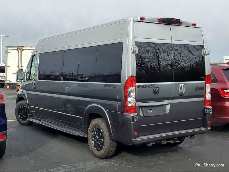 2024 RAM Promaster 2500 Slt+ Window Van High Roof 159