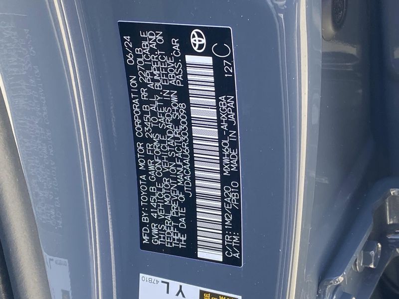 2024 Toyota Prius Image 31