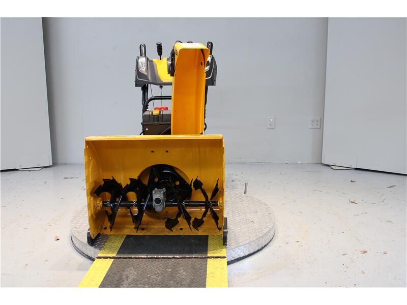 Used 2022 CUBCADET 2X 26 IntelliPOWER Image 3