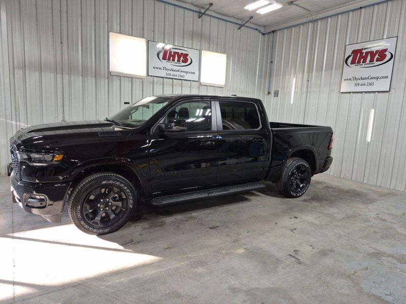 2025 RAM 1500 Big Horn Crew Cab 4x4 5