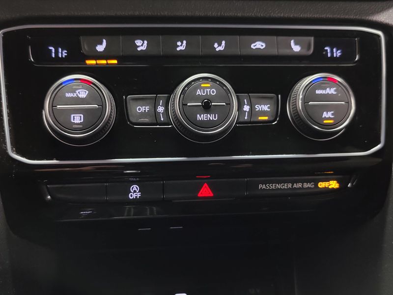Used 2023 Volkswagen Atlas Cross Sport V6 AWD SE w/Technology/SunroofImage 20