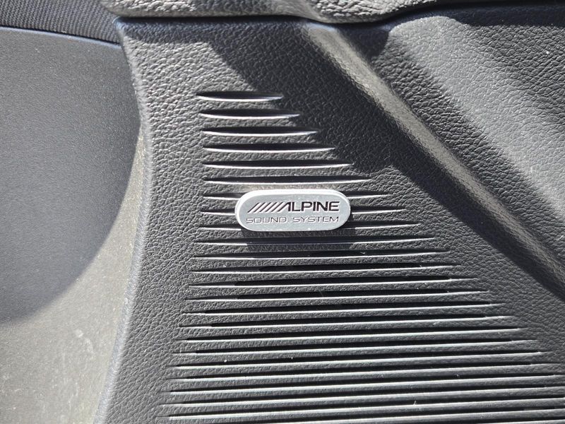 Used 2023 Dodge Challenger SXT RWD