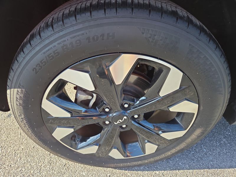 2023 Kia Sportage X-Line photo 9