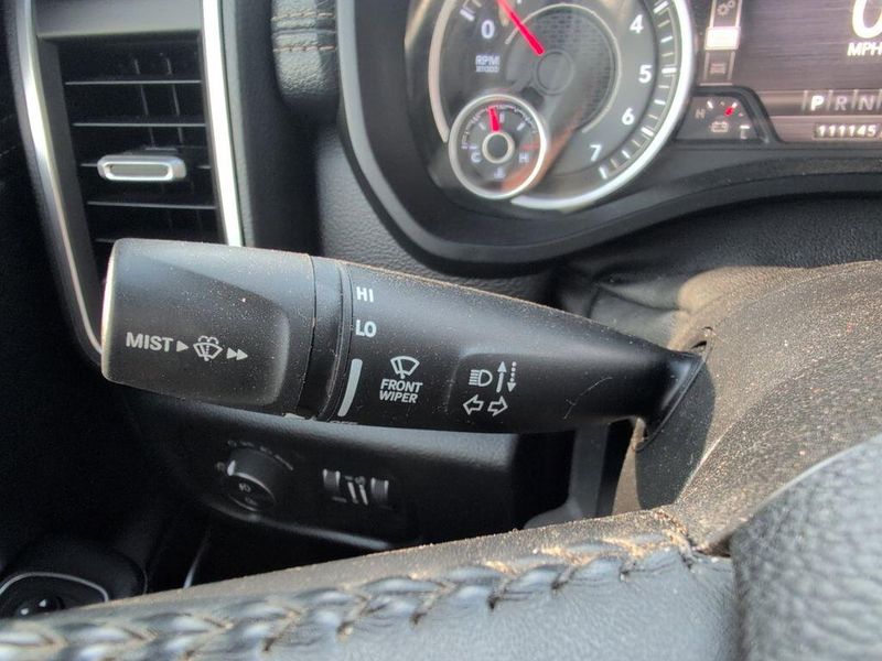 2022 RAM 1500 LaramieImage 27