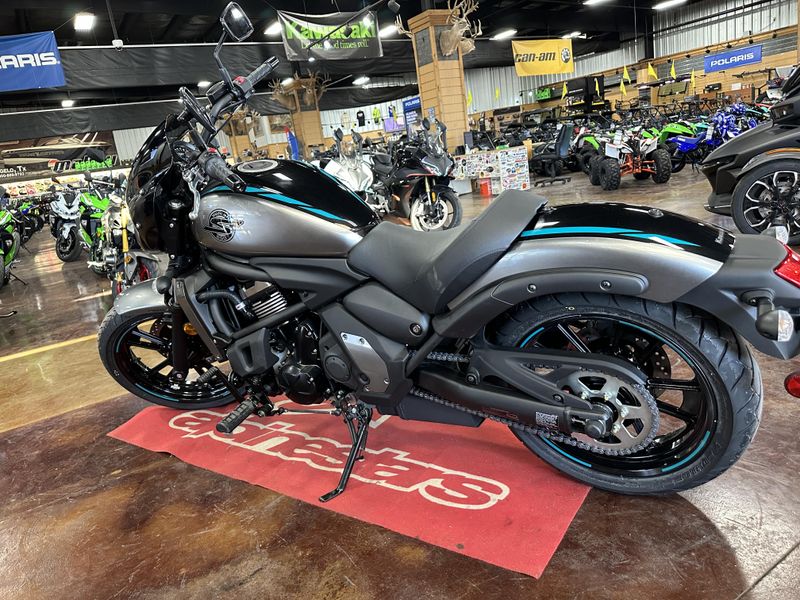 2025 Kawasaki VULCAN S CAFE ABS METALLIC MOONDUST GRAY AND METALLIC SPARK BLACKImage 6