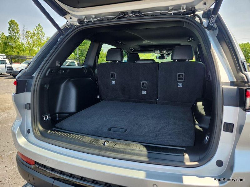 2022 Jeep Grand Cherokee FreedomImage 18