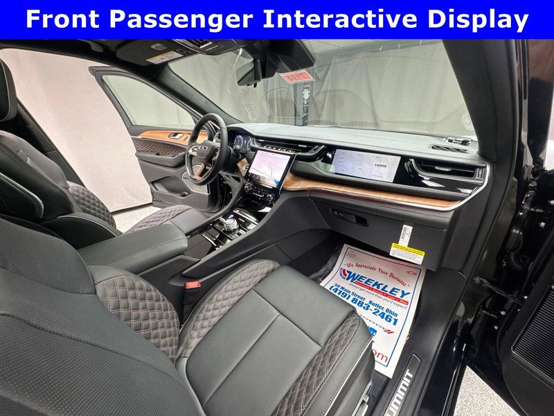 2025 Jeep Grand Cherokee L Summit Reserve 4x4Image 27