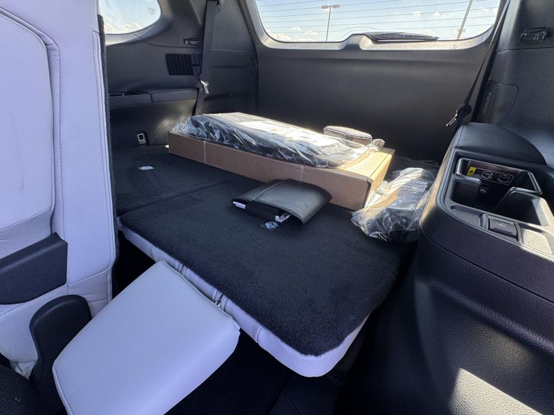 New 2026 Lexus NX 450h+ LuxuryImage 31