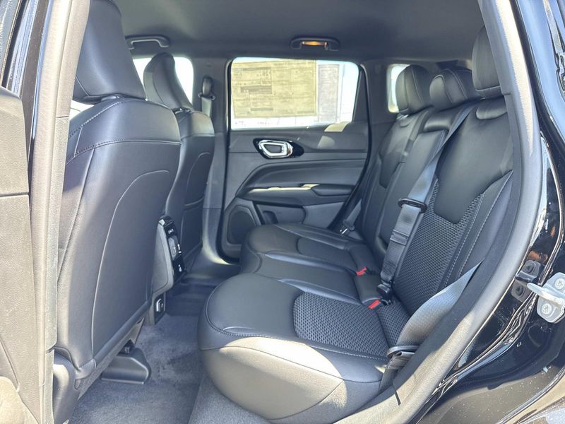New 2026 Jeep Compass Latitude Altitude 4x4