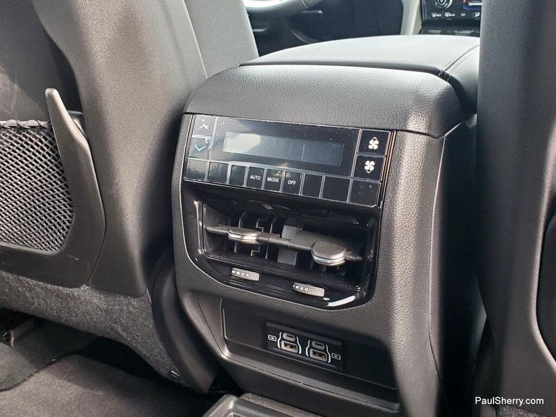 Used 2025 Jeep Grand Cherokee L Laredo X