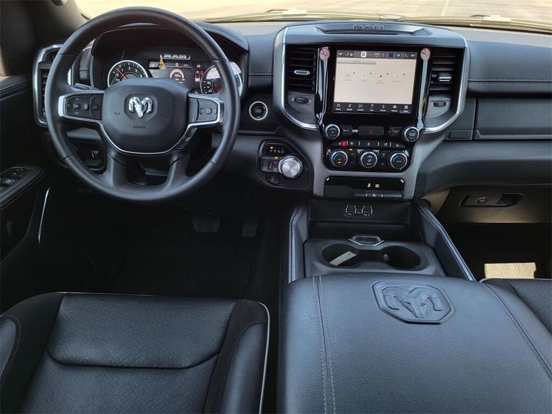 2024 RAM 1500 LaramieImage 29
