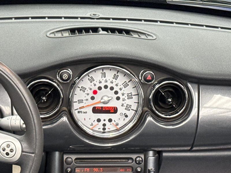 Used 2007 MINI Cooper BaseImage 8