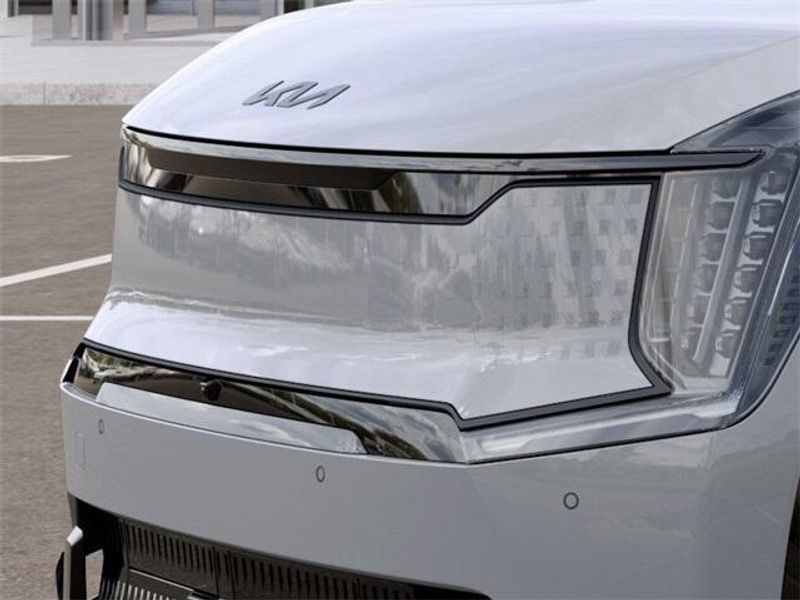 New 2026 Kia EV9 LandImage 12