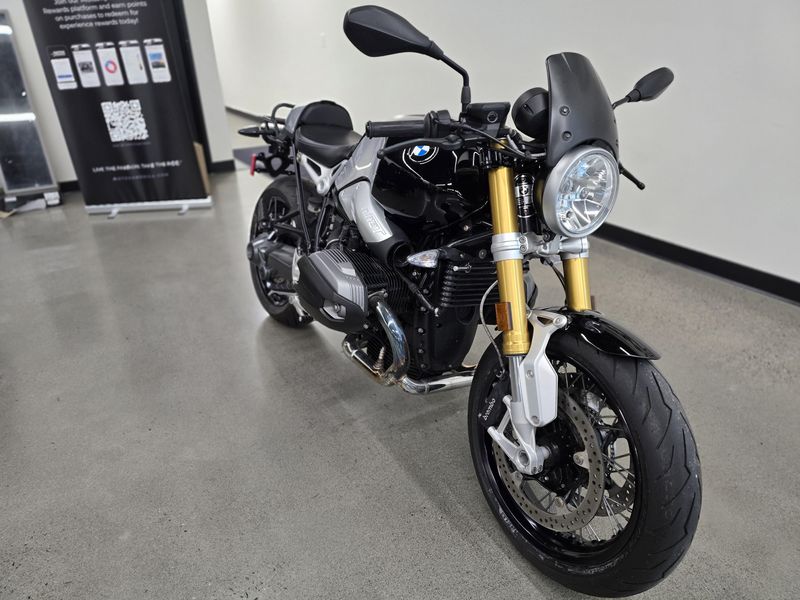 2015 BMW R nineT 