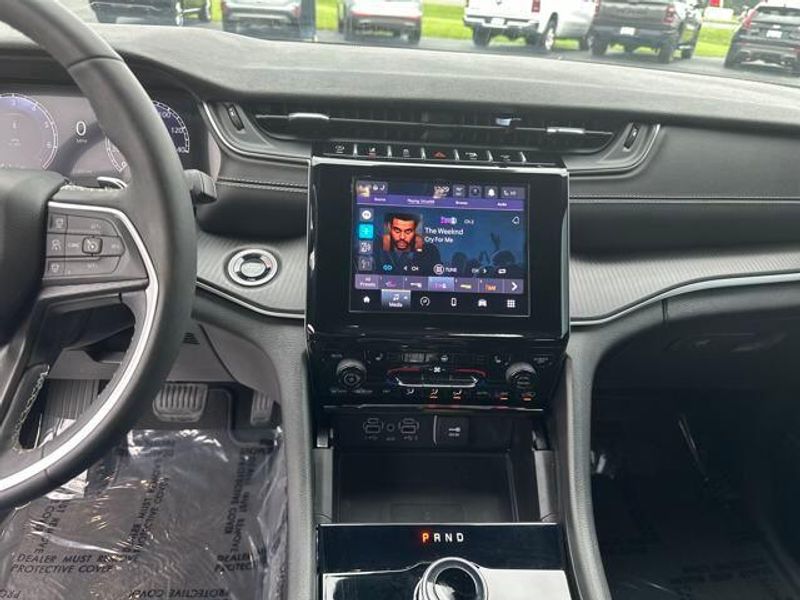 2024 Jeep Grand Cherokee Altitude X