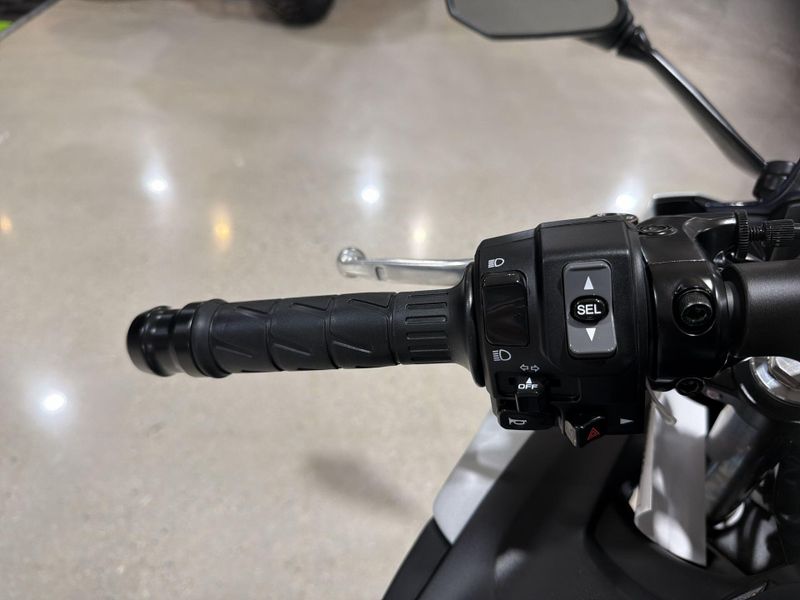 New 2026 Kawasaki NINJA 650 ABS Image 22