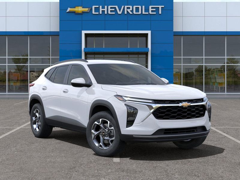 New 2025 Chevrolet Trax LTImage 7