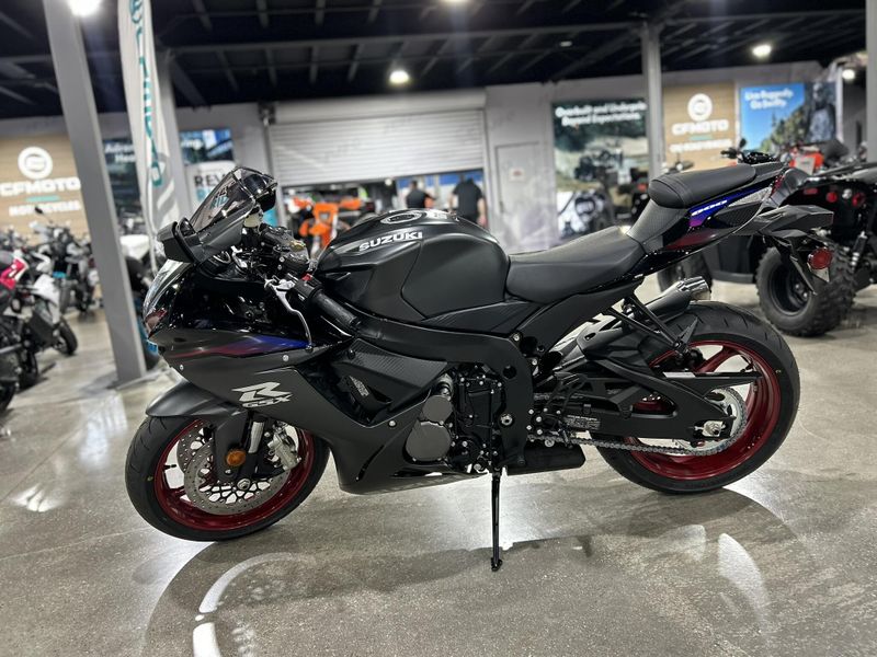 New 2026 Suzuki GSX-R600 Image 7