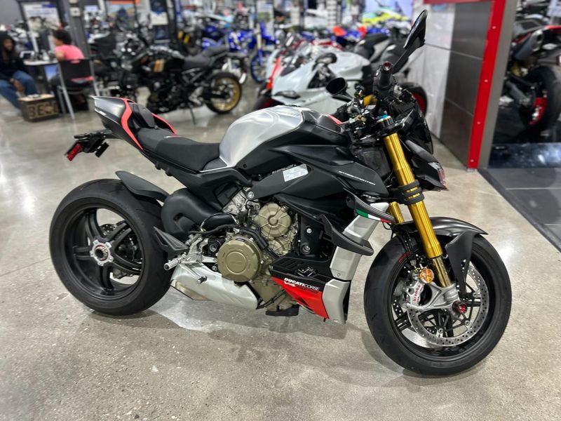 Used 2025 Ducati STREETFIGHTER V4 SP2 Image 16