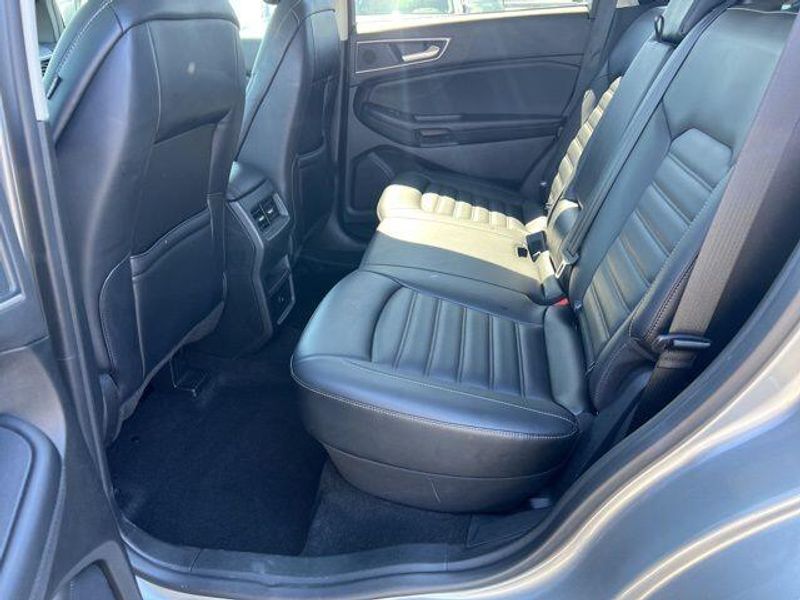 2024 Ford Edge SELImage 16