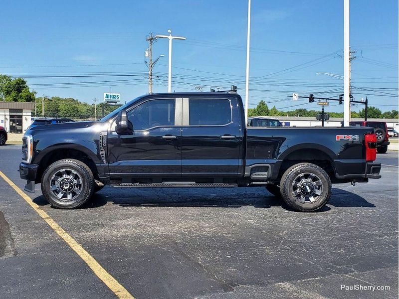 Used 2023 Ford F-250 XL STX FX4Image 9