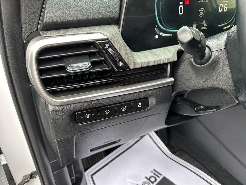 2025 Kia Telluride EXImage 26