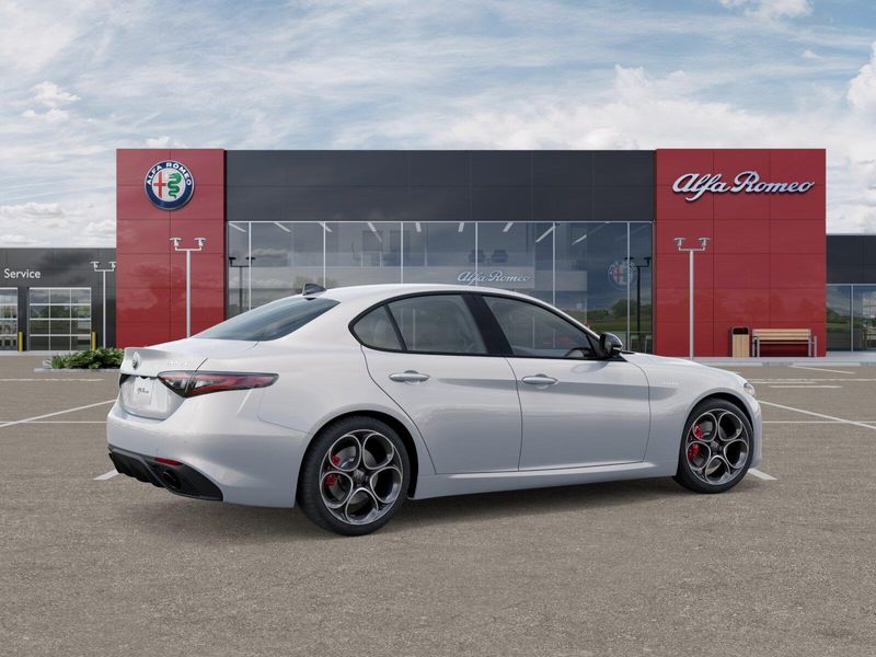 New 2025 Alfa Romeo Giulia RwdImage 28