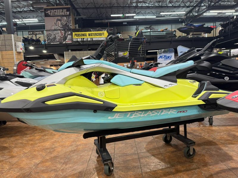 New 2025 Yamaha JETBLASTER PRO (3UP) Image 4