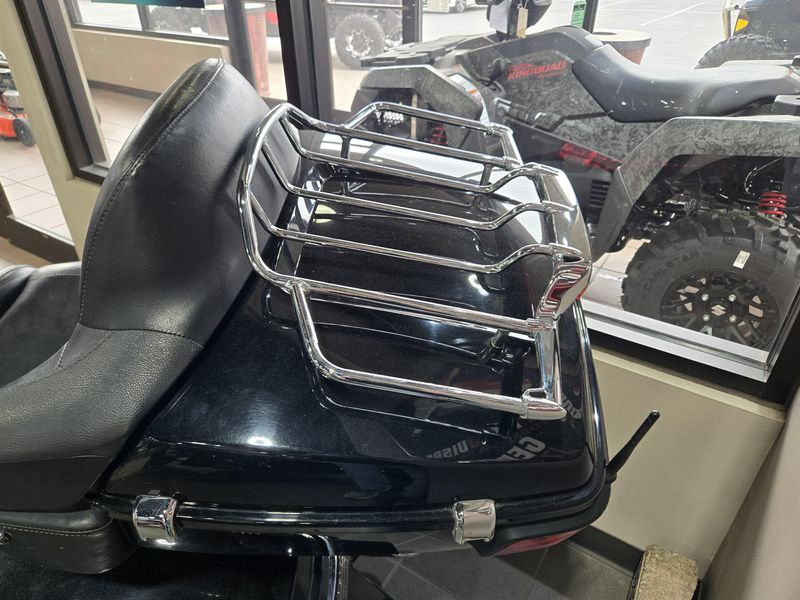2017 Harley-Davidson ROAD GLIDE ULTRA LIMITED Image 23