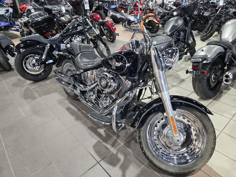 USED 2014 HARLEY SOFTAIL FAT BOY Image 1